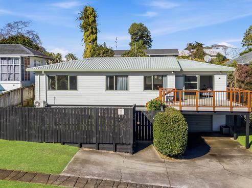 11 View Road, Papakura