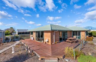 24 Battys Road, Springlands