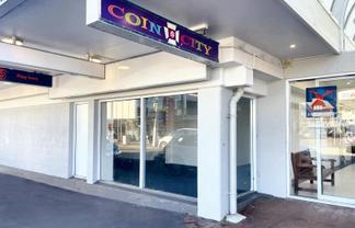Prime Retail Opportunity – Karori Mall Entrance