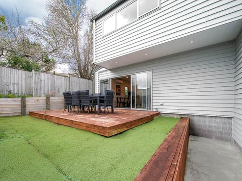 4 Kearney Place, Massey