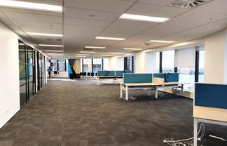 PREMIUM HIGH-RISE FLOOR WITH COMMANDING VIEWS
