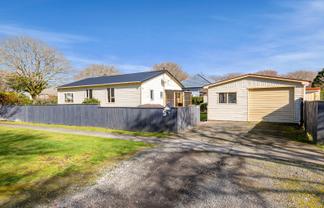 5 Percy Avenue, Stratford