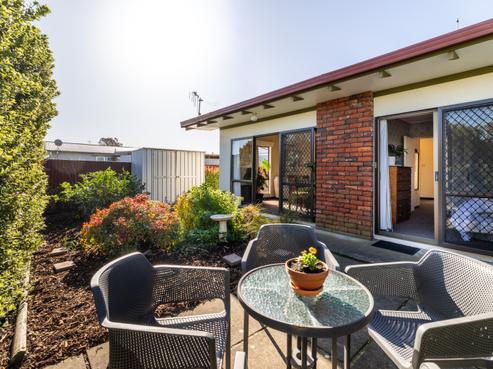 807C Avenue Road East, Parkvale
