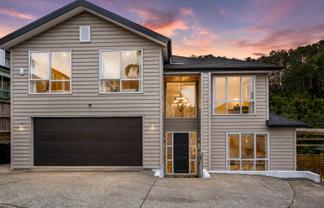 38 Golden Morning Drive, Albany