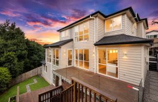 38 Golden Morning Drive, Albany
