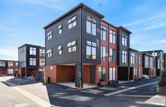 19/17 Owens Place, Mount Maunganui