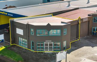 ROAD FRONT SHOWROOM/WAREHOUSE