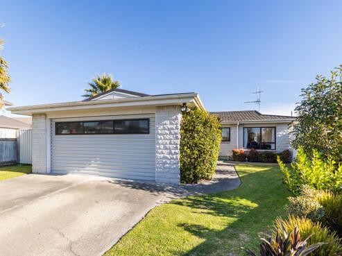 34 Roskilda Crescent, Taradale