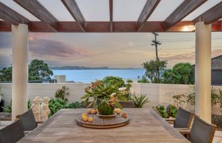 13 Joydon Place, Stanmore Bay