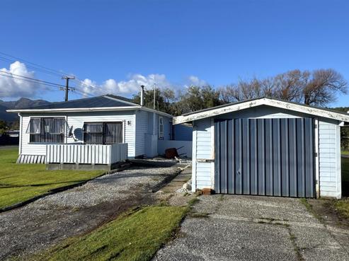 5 Carroll Street, Runanga