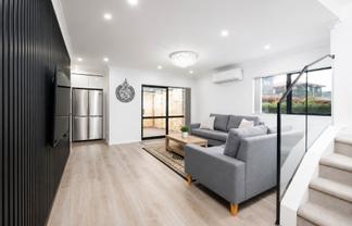 7/24 Watson Place, Papatoetoe