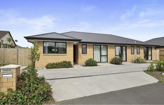 2 Tika Street, Riccarton