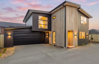 32 Hawthorne Street, Strowan