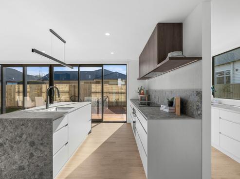 32 Hawthorne Street, Strowan
