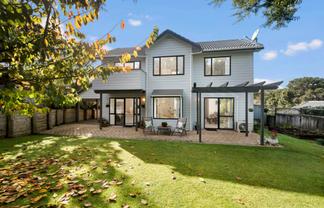 1/3 Antrim Grove, Bayview