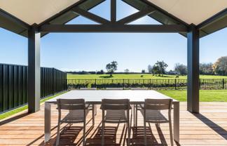 33 Crombie Avenue, Havelock North