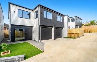 2/592 Massey Road, Mangere