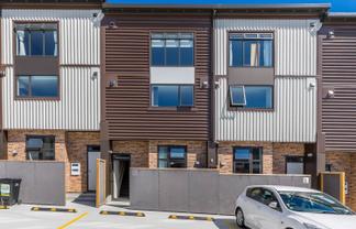 5/1 Glenside Crescent, Eden Terrace