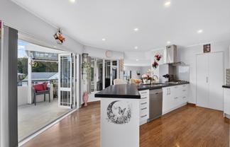 29 Enfield Road, Hospital Hill