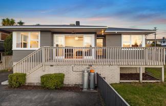 42A John Davis Road, Mount Roskill