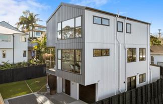 1 Selwyn Crescent, Forrest Hill