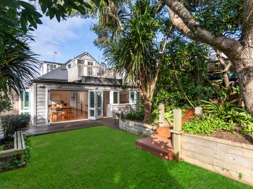 19 Saint Aubyn Street, Devonport