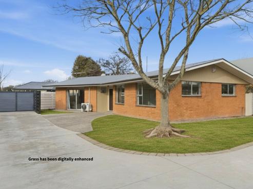 76 Avonhead Road, Avonhead