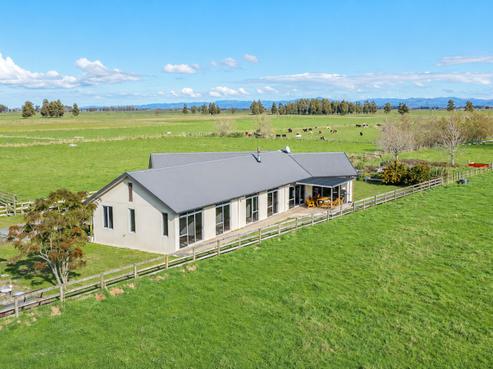 116 Oparia Road, Turua