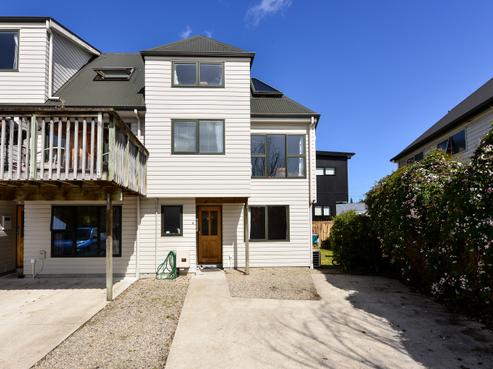 5A Snead Place, Hamilton East
