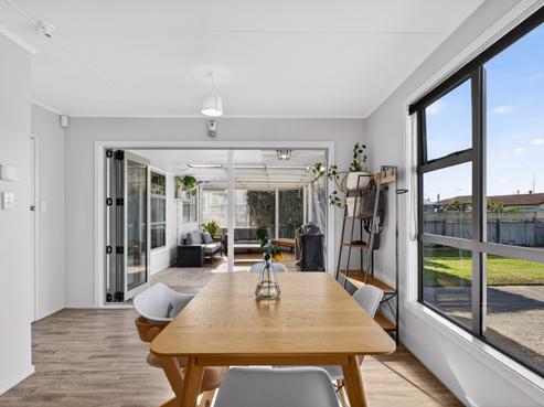 313 Westminster Avenue, Tamatea