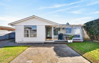 313 Westminster Avenue, Tamatea