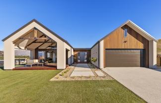 7 Carrickmore Crescent, Wanaka