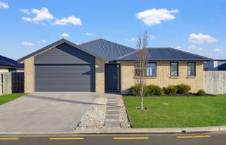 11 Lotus Place, Wigram