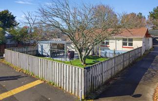 124 Masters Avenue, Silverdale