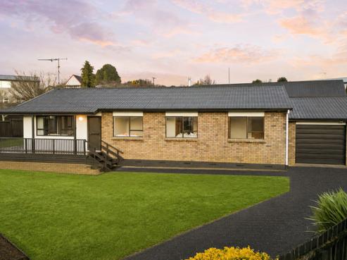 75 Gibson Road, Dinsdale