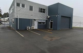 Tidy With Secure Yard