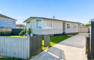 44 Kelvin Road, Papakura