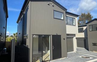Auckland - Address withheld