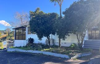 5 Shale Avenue, Massey