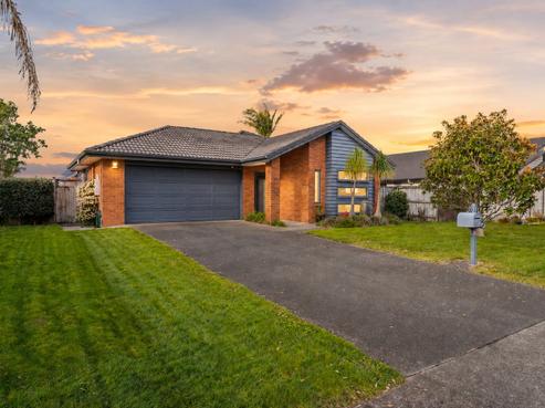 38 Stranraer Crescent, Wattle Downs