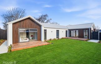 334 A&B Cranford Street, Saint Albans