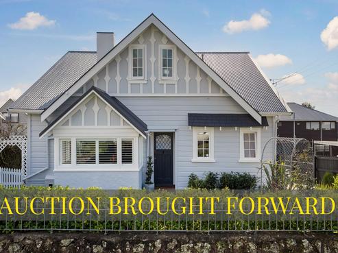 18 Seaview Terrace, Mount Albert
