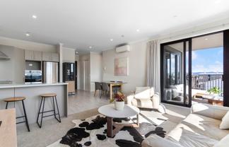 9/96 Clark Road, Hobsonville