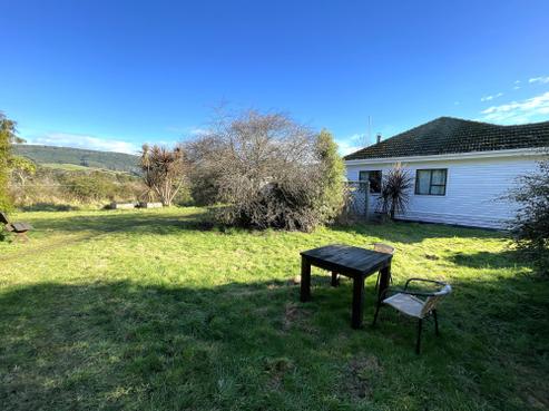 869 Tahakopa Valley Road, Catlins Surrounds