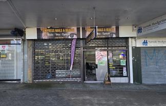 Freehold Retail with Long Lease
