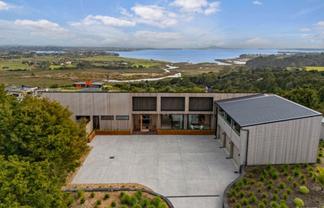 19 Maea Rise, Whitford