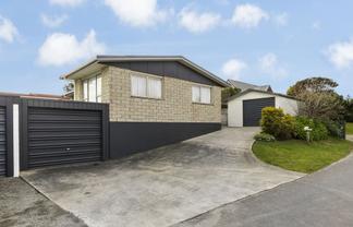 4 Myrtle Lane, RAUMATI BEACH