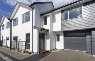 3/12 Peverel Street, Riccarton