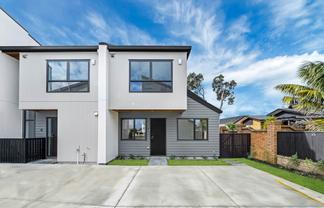 8D Hattaway Avenue, Bucklands Beach