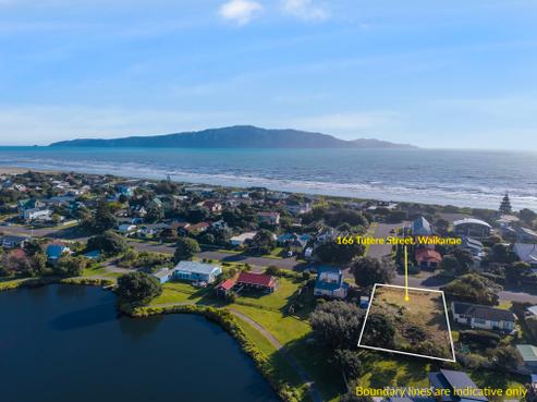 166 Tutere Street, Waikanae Beach